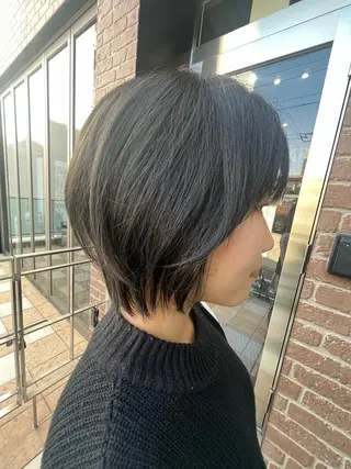 ショート カラー パーマ ヘアアレンジ メンズ キッズ ネイル マツエク・マツパ アイブロウ 久木原 ゆりのヘアスタイル