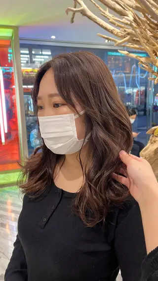 セミロング カラー マツエク・マツパ mai🤍縮毛酸性ス トレート/アイリストのヘアスタイル