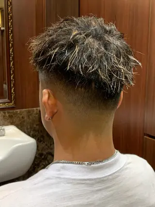 ショート メンズ 羽木 隆徒のヘアスタイル