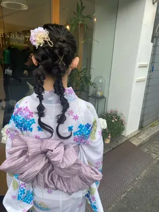ロング ヘアアレンジ ✨オール年代🆗 🤍ウチダアユコのヘアスタイル