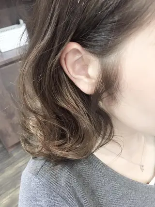 ショート ミディアム カラー 土井 浩輔のヘアスタイル