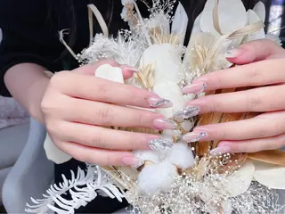 ネイル M🌷nail 長さだし専門店のネイルデザイン