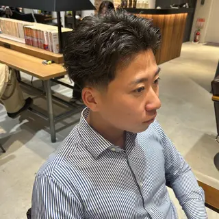 パーマ メンズ 安達 脩人のヘアスタイル