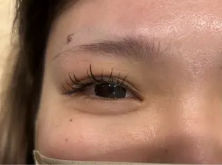 マツエク・マツパ 西谷 初佳の眉毛・アイブロウイメージ