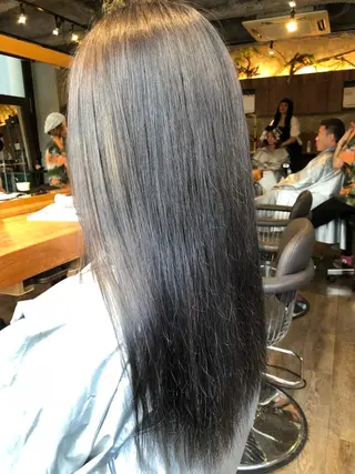 ロング MENAトリートメント専門店bySafaria所属・ISHIMORI  のヘアスタイル