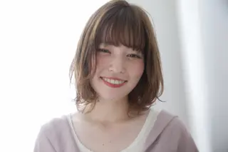 ミディアム カラー レイヤーカット✂️ 横浜No1♡下鳥翔子のヘアスタイル