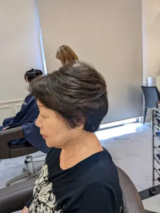 ショート Salon de with根本博史のヘアスタイル