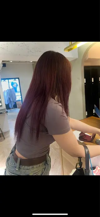 ロング 似合わせレイヤー ＆透明感カラーのヘアスタイル