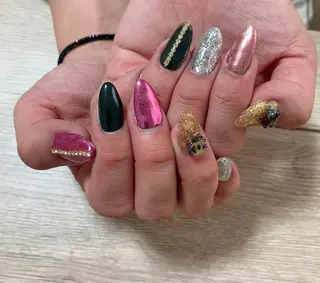 ネイル MINAMI nailsのネイルデザイン