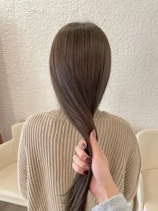 ロング ツヤ感／似合わせ カラー🌿yuiのヘアスタイル