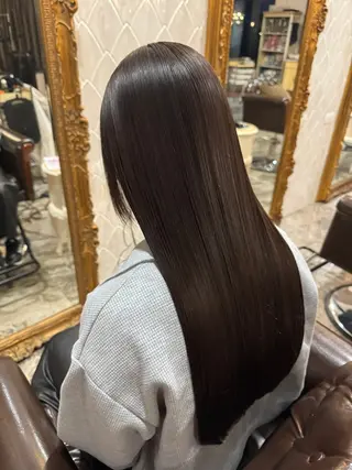 ロング 贄田 未空のヘアスタイル