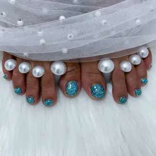 ネイル パーツ全部¥110 サロンミミのネイルデザイン