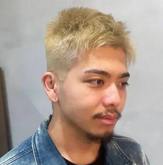 ショート カラー メンズ ルプラボウ りく/艶カラーのヘアスタイル