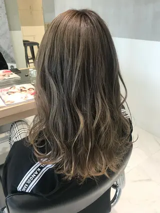 ロング オリーブ カラー✨有坂映哉のヘアスタイル