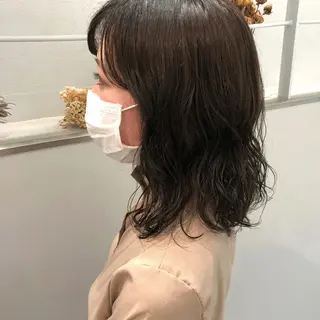 ミディアム カラー パーマ 柏木 彩花のヘアスタイル