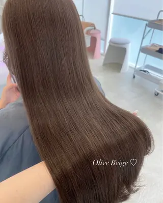 ロング カラー レイヤーカット 透明感カラー表参道のヘアスタイル