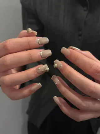 ミディアム Siita Yukiのネイルデザイン