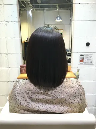 ミディアム 岩尾 志保のヘアスタイル