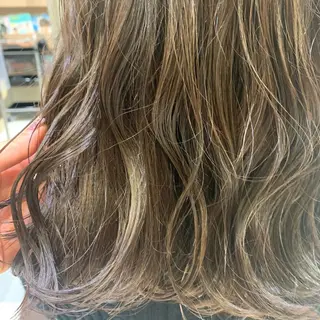 セミロング カラー ヘアアレンジ 小白井 由美のヘアスタイル