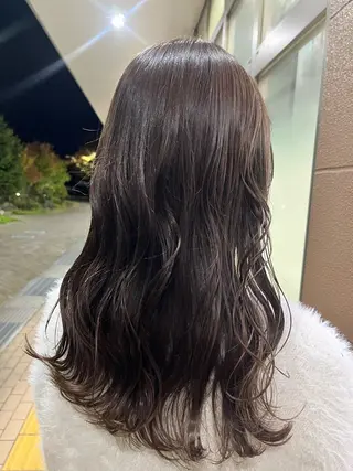 ロング カラー 加藤 奈菜のヘアスタイル