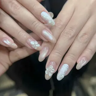 ネイル LETHI LINHのネイルデザイン