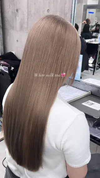 ロング カラー ハイトーン/ゆるふわ 🧚𖥔ׁTOMO♡のヘアスタイル