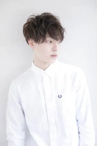 メンズ newi銀座オオクラ ホユギのヘアスタイル