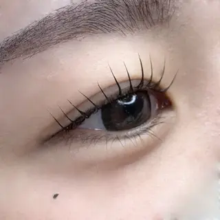 マツエク・マツパ 松本 かのんのヘアスタイル