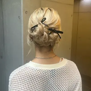 セミロング ヘアアレンジ 〖❁ちひろ| LEONID❁〗のヘアスタイル