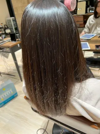 ロング Shun 透明感カラ ー/似合わせカットのヘアスタイル
