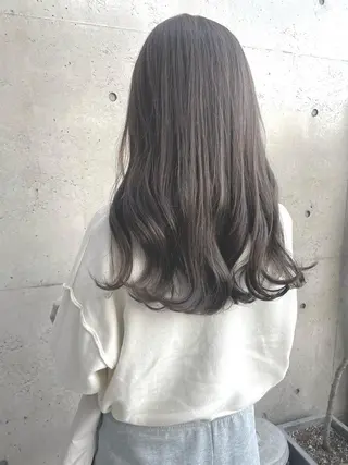 ロング カラー 日高 香織のヘアスタイル