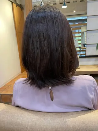 ミディアム カラー あずまぐち めぐみのヘアスタイル