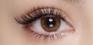 マツエク・マツパ eyelash＆eyebrow Erde所属・Erde【エルデ】 豊中のマツエク・マツパデザイン