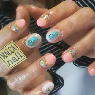 セミロング パーマ ヘアアレンジ ネイル キッズ マツエク・マツパ カラー 荒木 莉奈のネイルデザイン