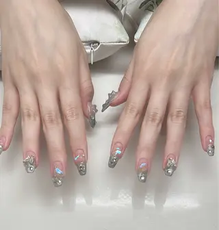 ネイル KARI ネイルサロンのネイルデザイン