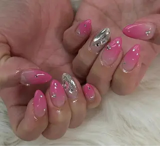 ネイル 1 9 9 7所属・nail 1997のネイルデザイン