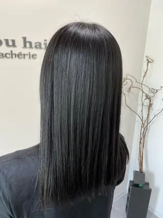 ロング 大島 瑞穂　ビズヘアーのマツエク・マツパデザイン