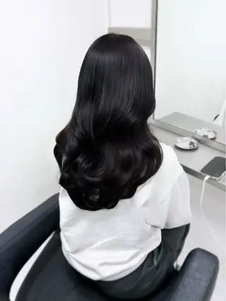 ロング カラー Beleza Era所属・韓国レイヤー/ 縮毛矯正🎀minaのヘアスタイル