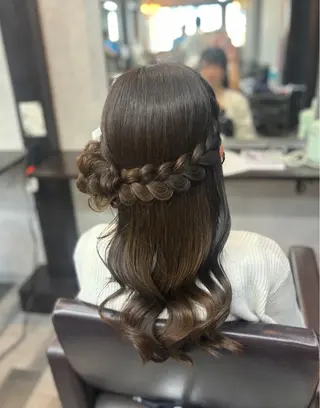 ヘアアレンジ 石井 綾乃のヘアスタイル