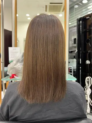 セミロング 美髪矯正/平塚/ 磯川楓のヘアスタイル