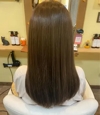カラー 鶴島 凜のヘアスタイル