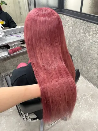 ロング 浅岡 太陽のヘアスタイル