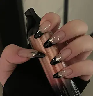 ネイル Queens momoのネイルデザイン