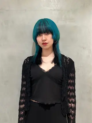 セミロング カラー タナカ カナ🫧のヘアスタイル