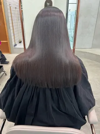 ロング サカモト ナオミのヘアスタイル