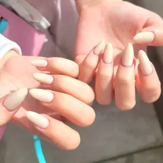ネイル Natsumi 🦊  Nailのネイルデザイン