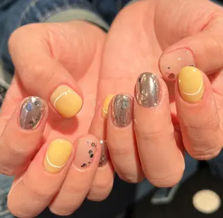 ネイル エリ🫧 nail池袋東口のネイルデザイン