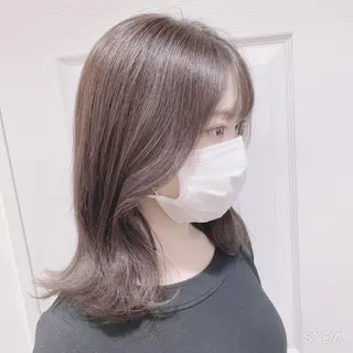 セミロング パーソナルカラー lapiax阿部のヘアスタイル