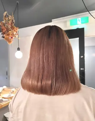 ミディアム カラー ノサカ ミワコのヘアスタイル