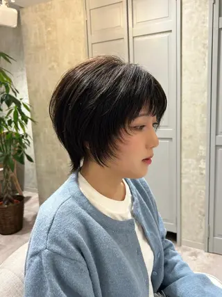 ショート 小野 明日香のヘアスタイル